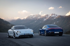 5-Taycan-Turbo-S-and-Taycan-Turbo 5-Taycan-Turbo-S-and-Taycan-Turbo