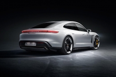 7-Porsche-Taycan-Turbo-S 7-Porsche-Taycan-Turbo-S