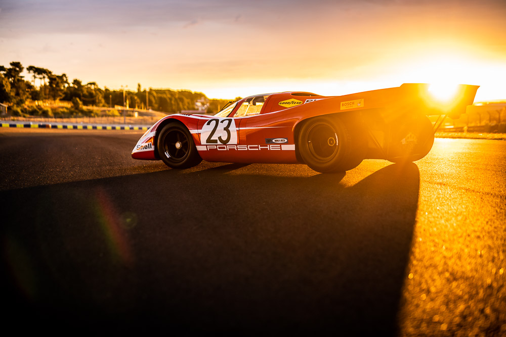 Sunset-in-Le-Mans-with-the-Porsche-917-KH.-@Rémi-Dargegen-20
