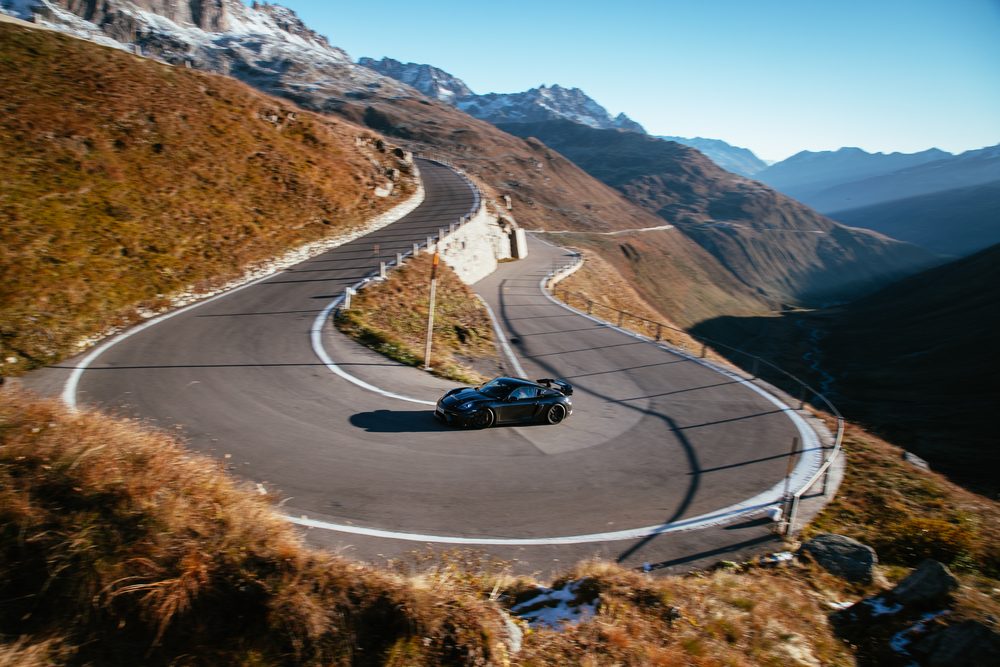 Porsche 718 Cayman GT4 RS (camouflaged)