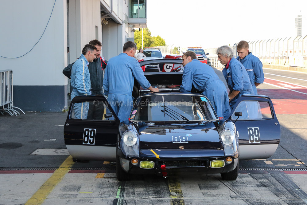 AvD Oldtimer GP Training on Thursday - Porsche 904-025