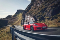 Porsche 718 Boxster T and Porsche 718 Cayman T