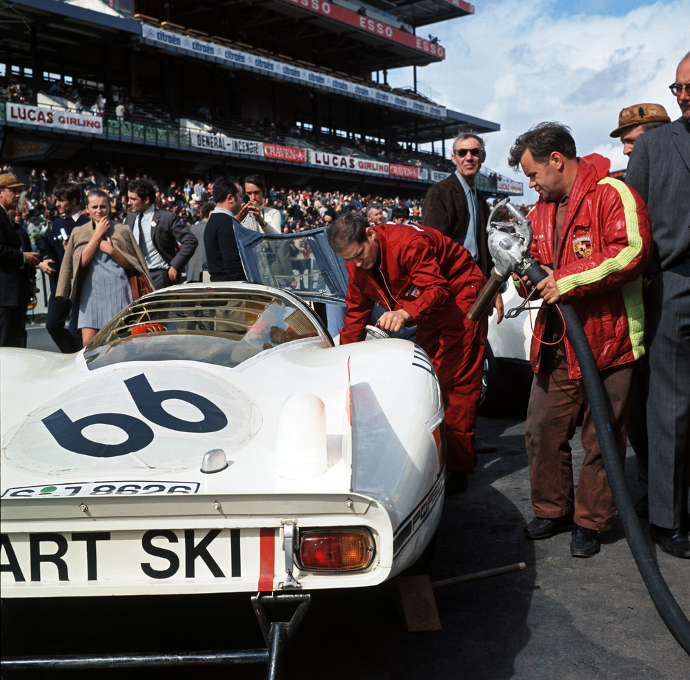 29.09.1968, 24 hours race in Le Mans, No. 66: Rico Steinemann and Dieter Spoerry on a 907 LH Coupé; 2nd place overall (1st place P 3.0 class). On the right side: Valentin Schäffer. 29.09.1968-24-hours-race-in-Le-Mans-No.-66-Rico-Steinemann-and-Dieter-Spoerry-on-a-907-LH-Coupé-2nd-place-overall-1st-place-P-3.0-class.-On-the-right-side-Valentin-Schäffer.